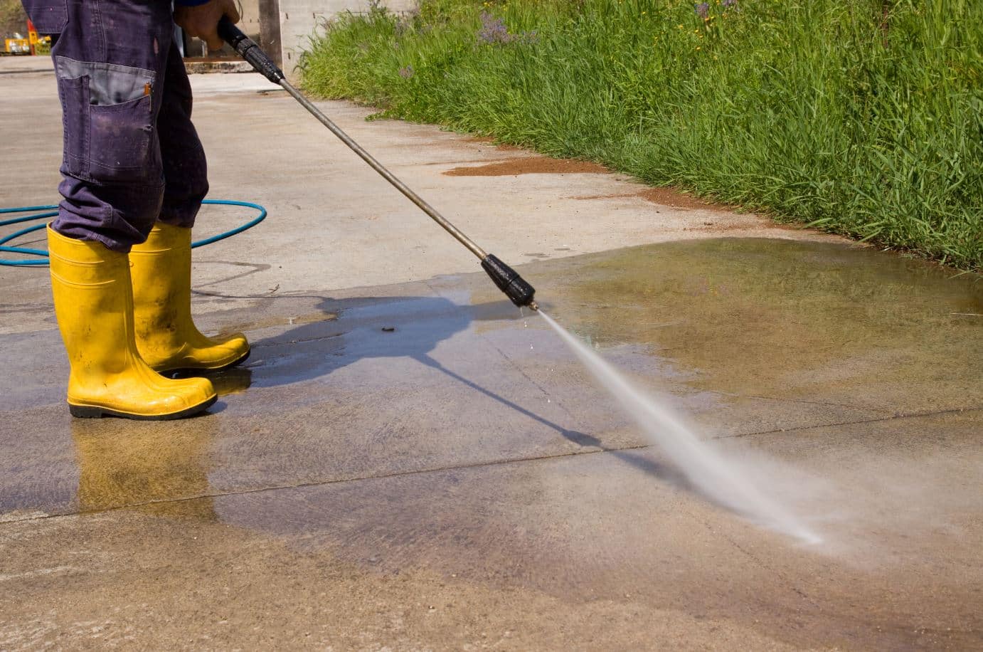 7 Things Never to Do When Pressure Washing Your Home