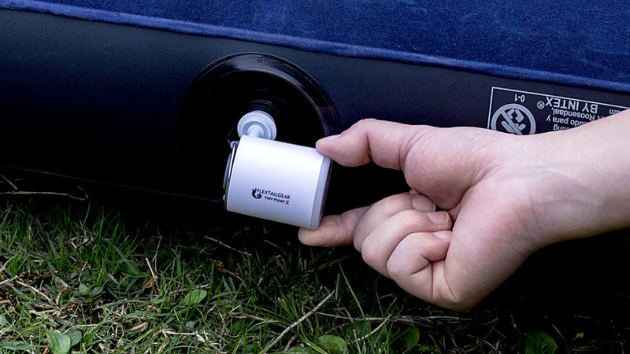 How Does EVO PUMP with Battery Recharge Provide Flexibility for USD 30.99?